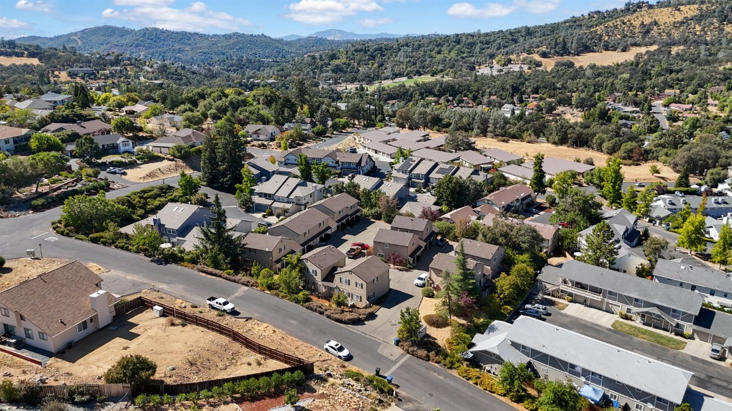 20064 Darpinian Way Sonora, CA 95370 - Photo 46 of 49