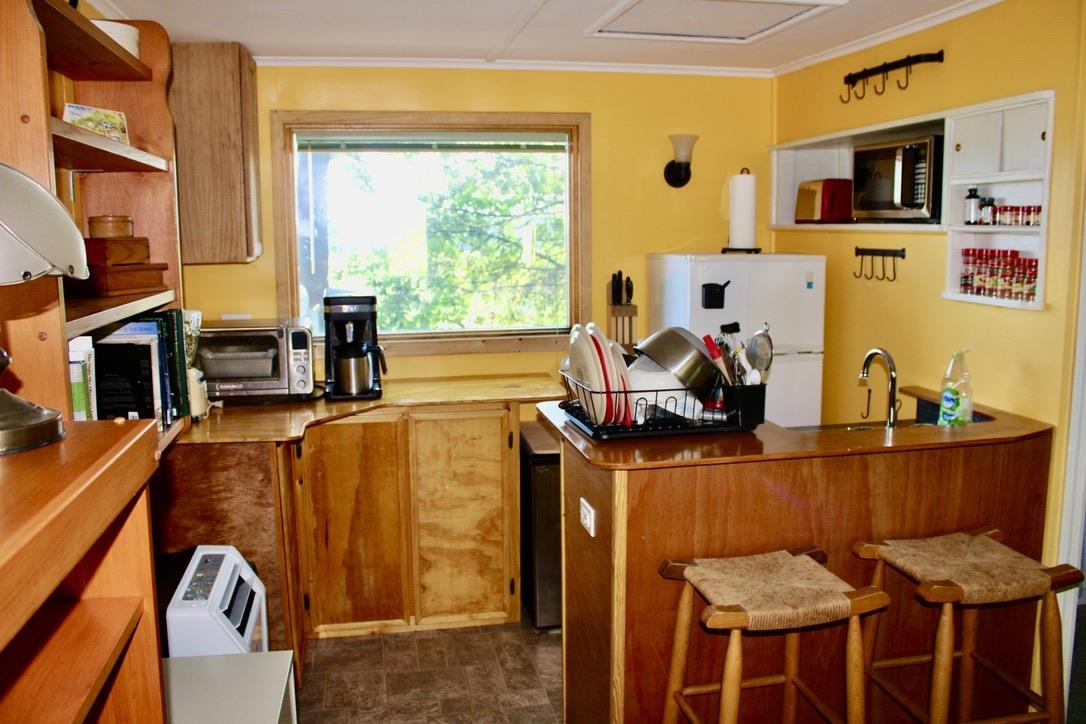 2006 South Middlebrook Road Waltham, VT 05491 - Photo 5 of 16 Gallery Image 5