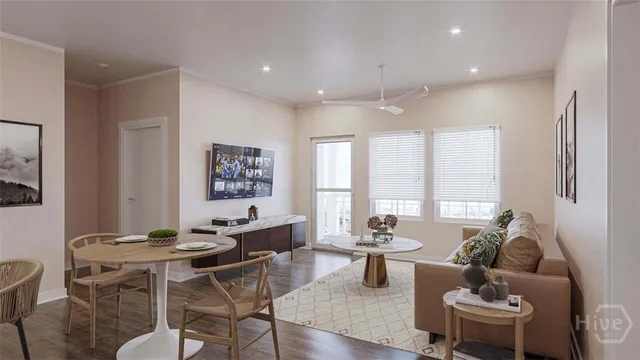 $2,290 | 5670 Ogeechee Road, Unit WILLOW, Savannah, GA 31405