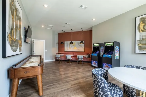 $2,141 | 5670 Ogeechee Road, Unit WILLOW, Savannah, GA 31405
