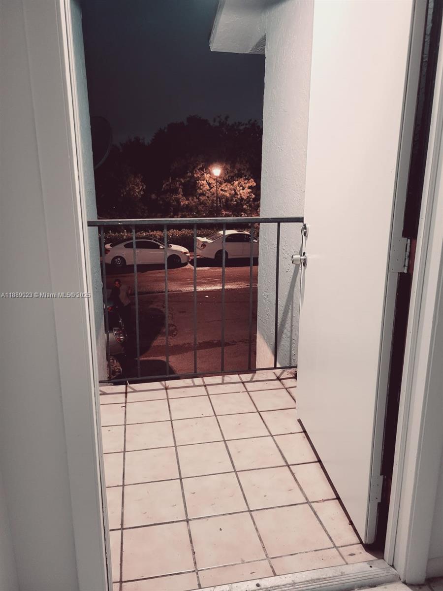 3907 Northwest 76th Terrace, Unit 3907 Hollywood, FL 33024 - Photo 12 of 13