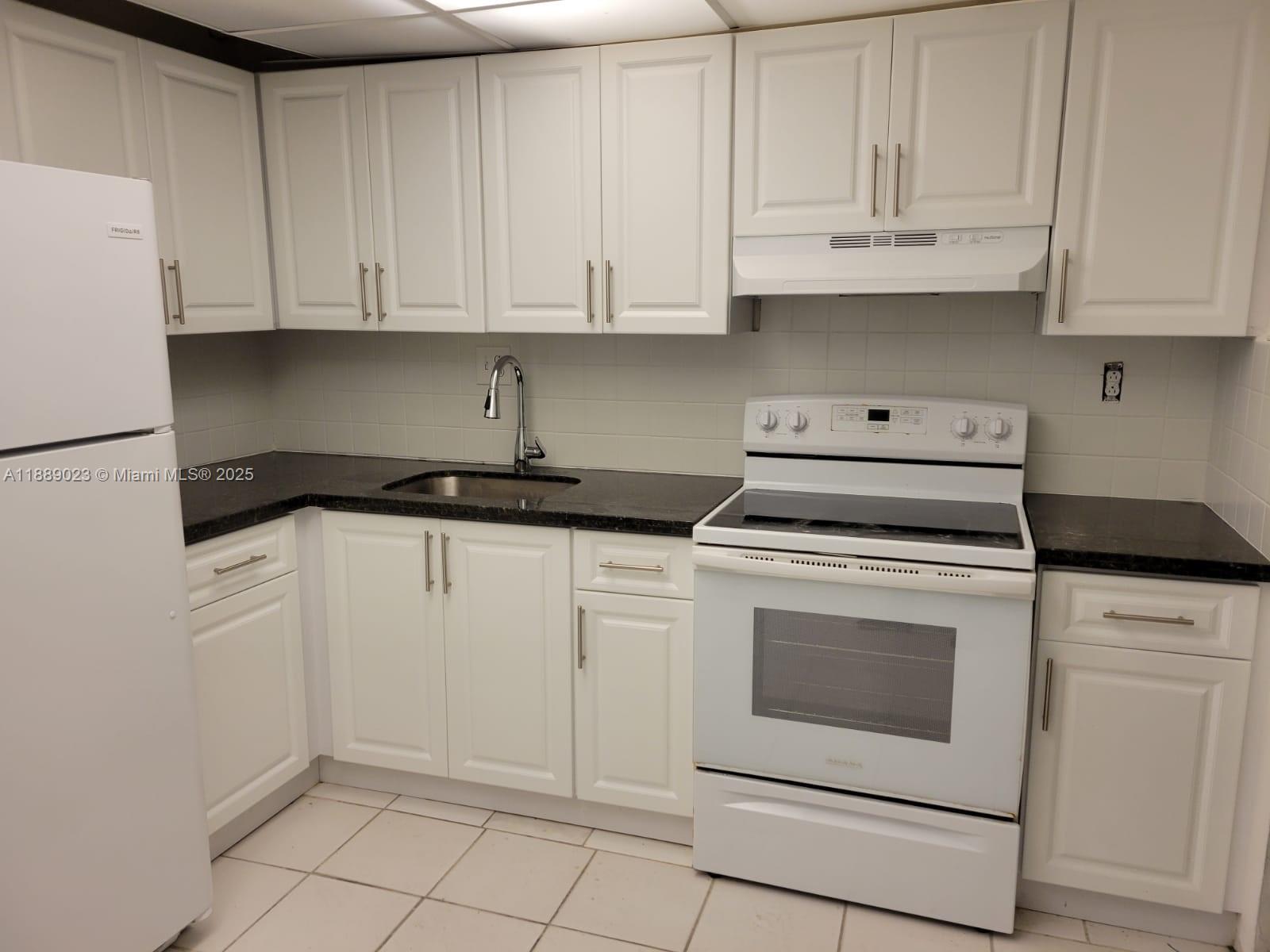 3907 Northwest 76th Terrace, Unit 3907 Hollywood, FL 33024 - Photo 2 of 13