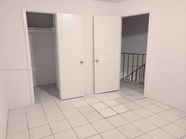 $2,400 | 3907 Northwest 76th Terrace, Unit 3907, Hollywood, FL 33024