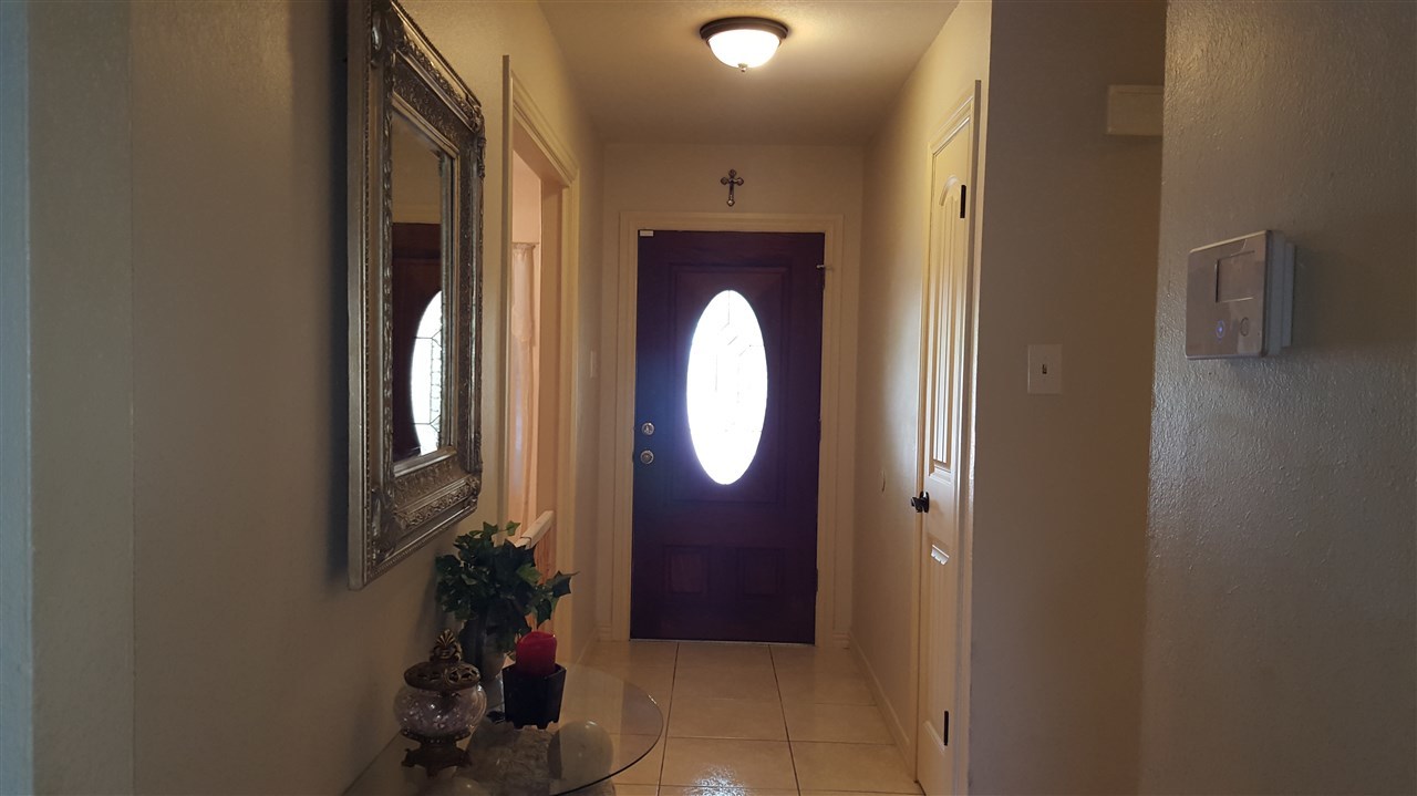 155 Arizona Loop Laredo, TX 78041 - Photo 4 of 13 Gallery Image 4