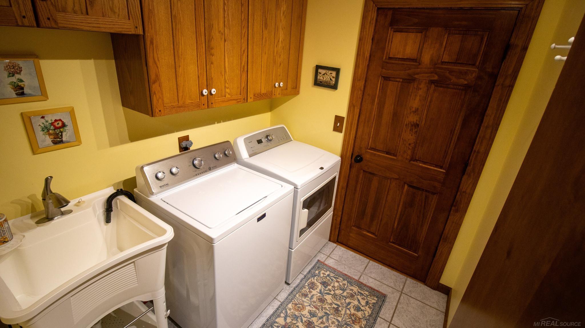 25363 Waltz Road New Boston, MI 48164 - Photo 20 of 38 50164334-bbbaa0ce-dee9-4313-94de-5c54fa8a2a03.JPG
