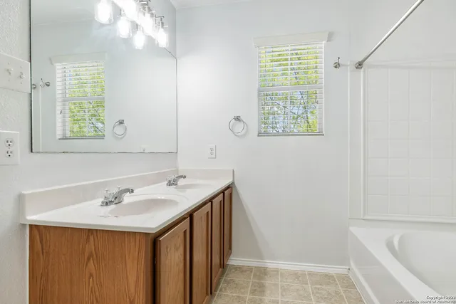 $1,775 | 12226 Autumn Cherry, San Antonio, TX 78254