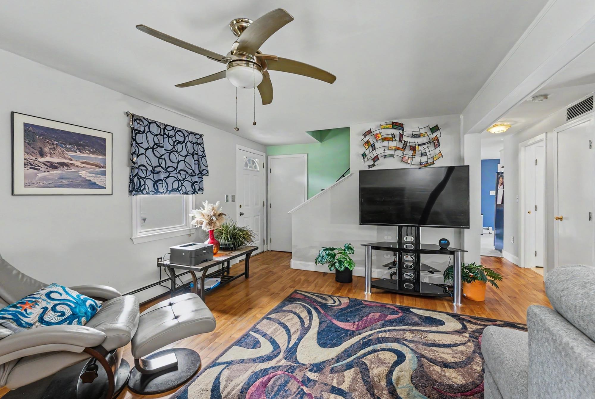 6 Colleen Road Nashua, NH 03062 - Photo 17 of 40 Gallery Image 17