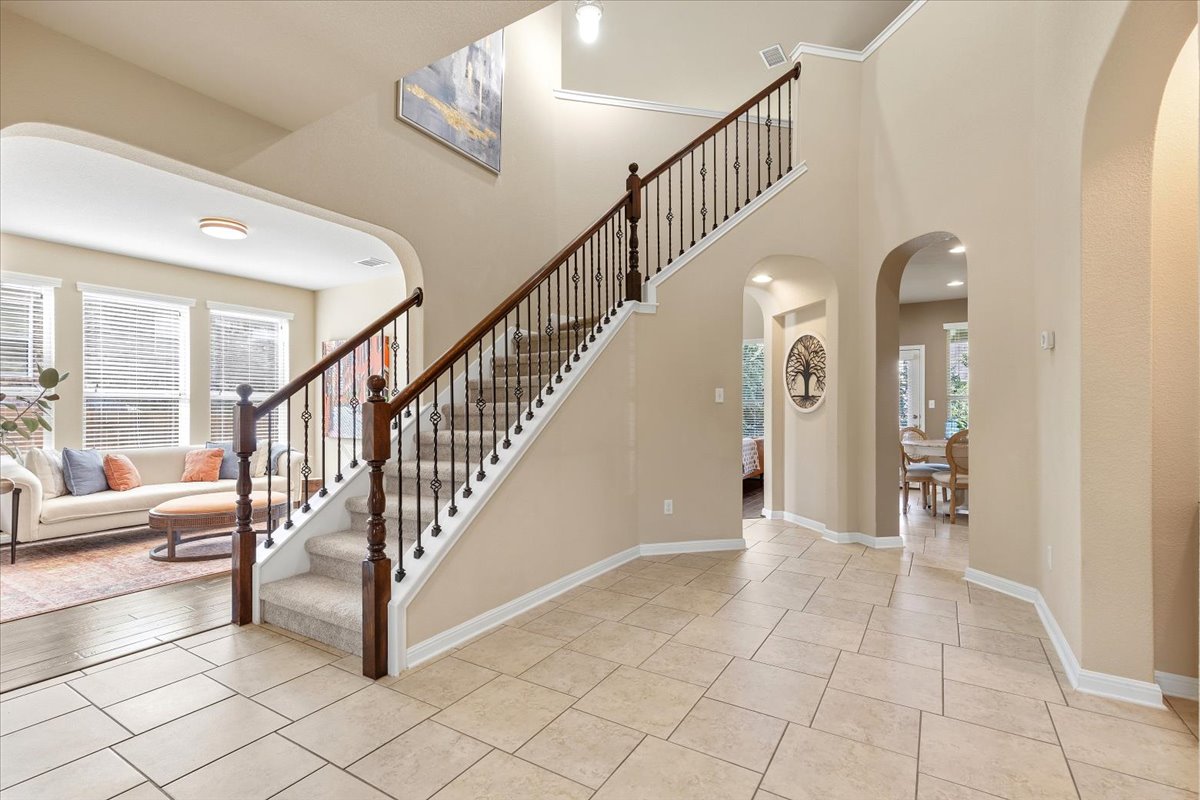 561 Stone View Trail Austin, TX 78737 - Photo 6 of 38