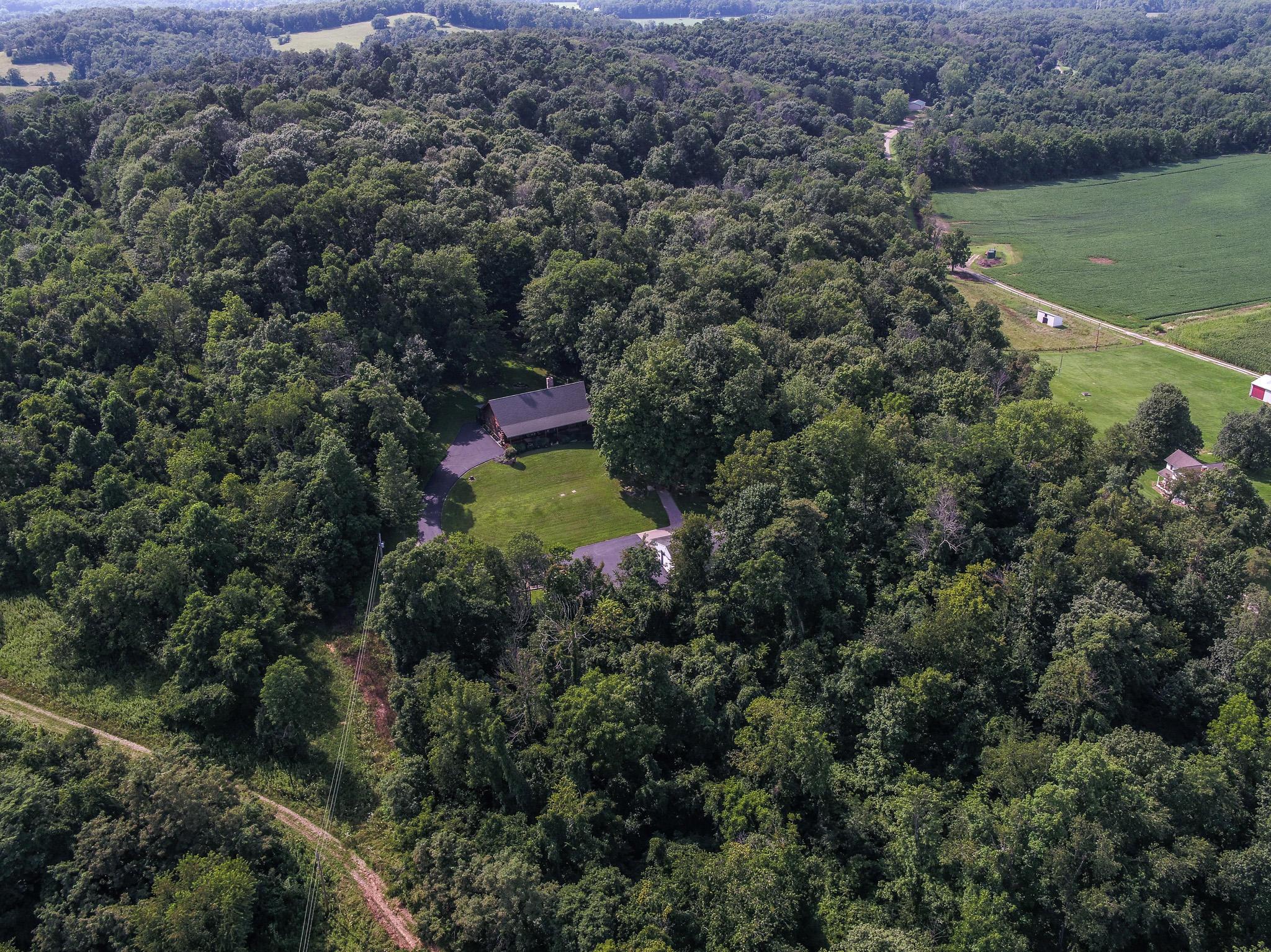 6695 Pleasant Valley Road Nashport, OH 43830 - Photo 23 of 48
