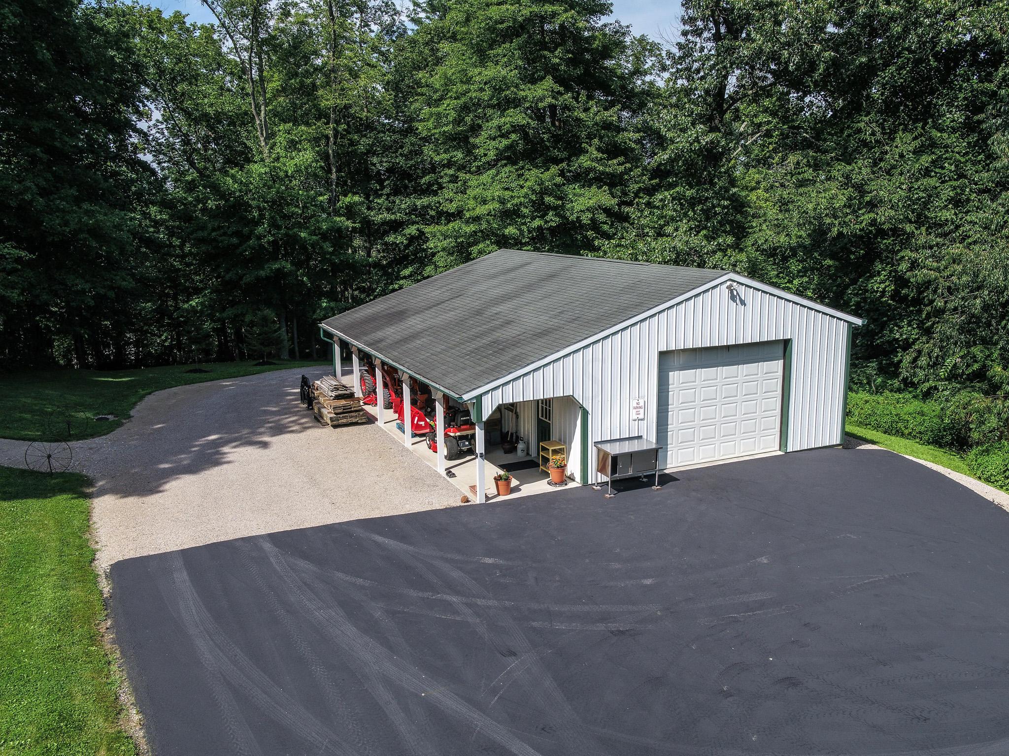 6695 Pleasant Valley Road Nashport, OH 43830 - Photo 40 of 48