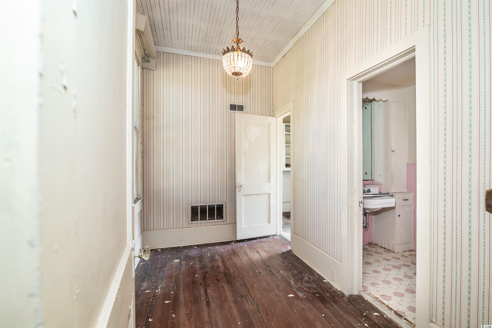 123 North Main Street Hemingway, SC 29554 - Photo 7 of 39