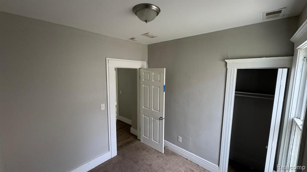 253 Beechwood Street River Rouge, MI 48218 - Photo 19 of 25