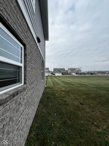 $3,000 | 7329 Doyal Drive, Whitestown, IN 46075