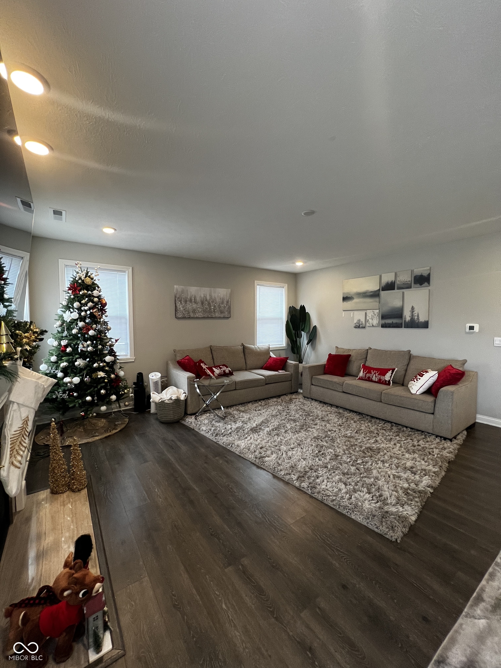 7329 Doyal Drive Whitestown, IN 46075 - Photo 5 of 37