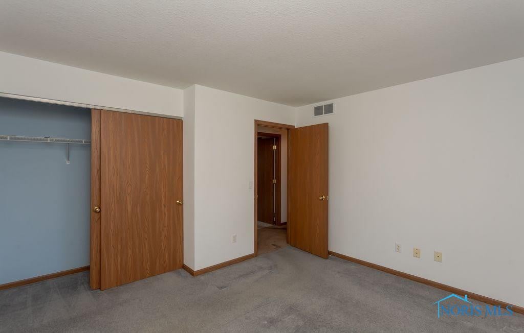 946 Kinder Road Toledo, OH 43615 - Photo 26 of 35 Gallery Image 26