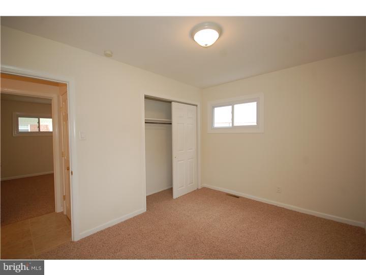 718 Sherrie Road Philadelphia, PA 19115 - Photo 11 of 19