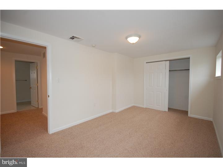 718 Sherrie Road Philadelphia, PA 19115 - Photo 15 of 19
