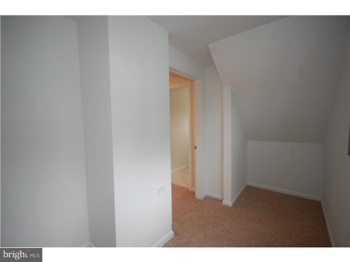 718 Sherrie Road Philadelphia, PA 19115 - Photo 19 of 19