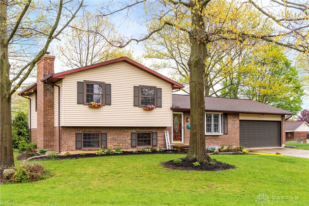 1072 Salisbury Road Troy, OH 45373 - Photo 2 of 42 Gallery Image 2