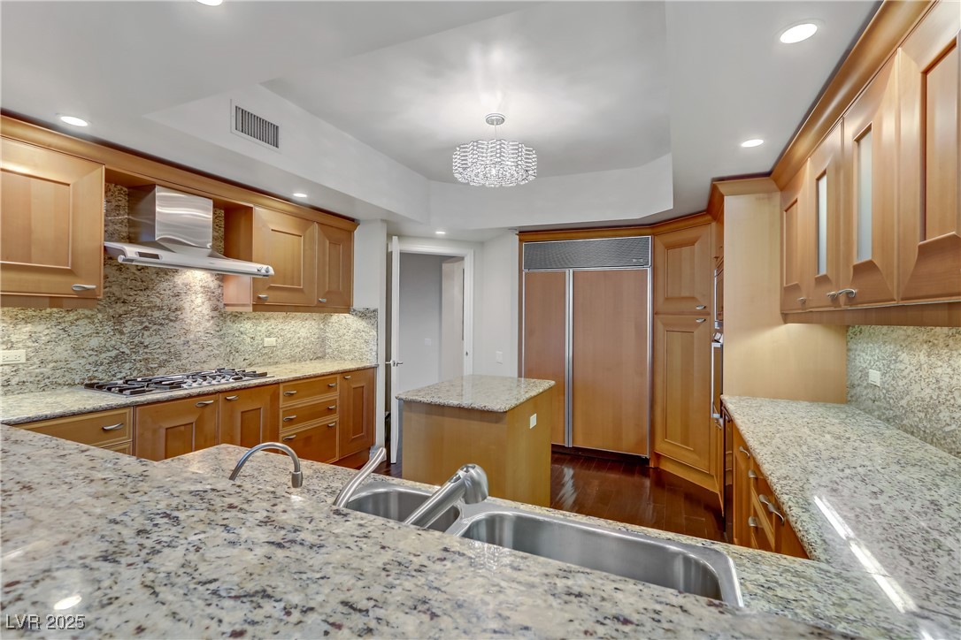 2777 Paradise Road, Unit 2001 Las Vegas, NV 89109 - Photo 11 of 33 Gallery Image 11