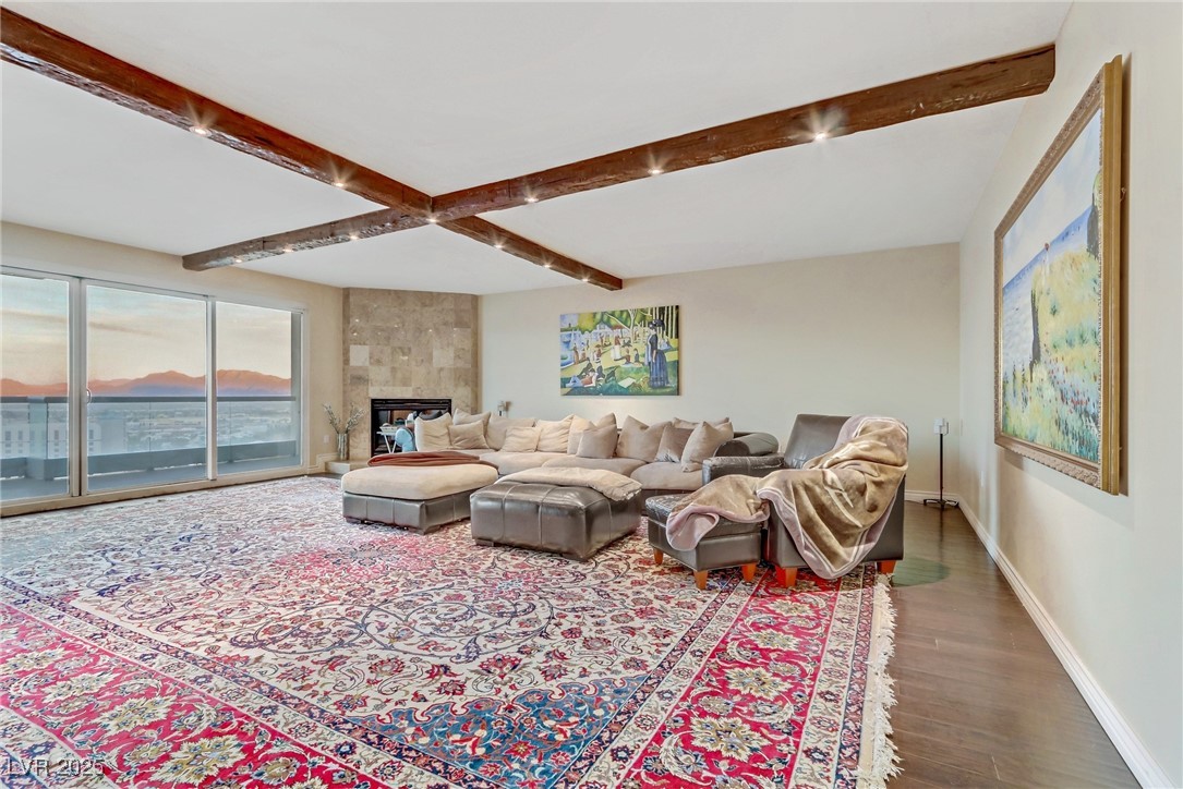 2777 Paradise Road, Unit 2001 Las Vegas, NV 89109 - Photo 7 of 33 Gallery Image 7