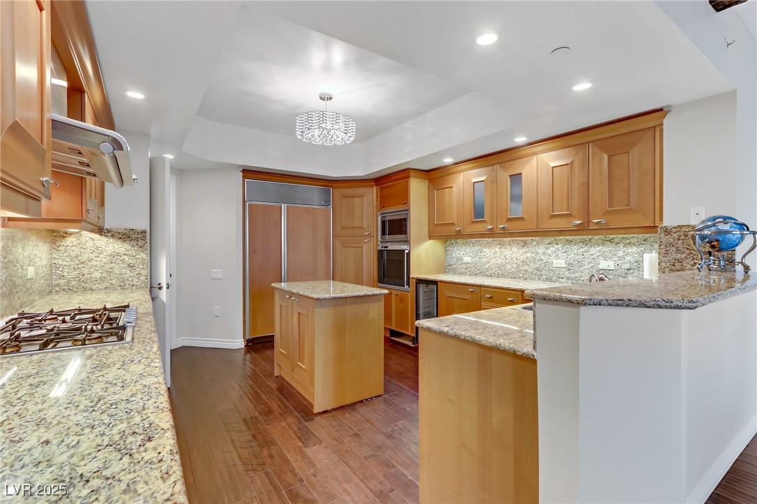2777 Paradise Road, Unit 2001 Las Vegas, NV 89109 - Photo 9 of 33 Gallery Image 9