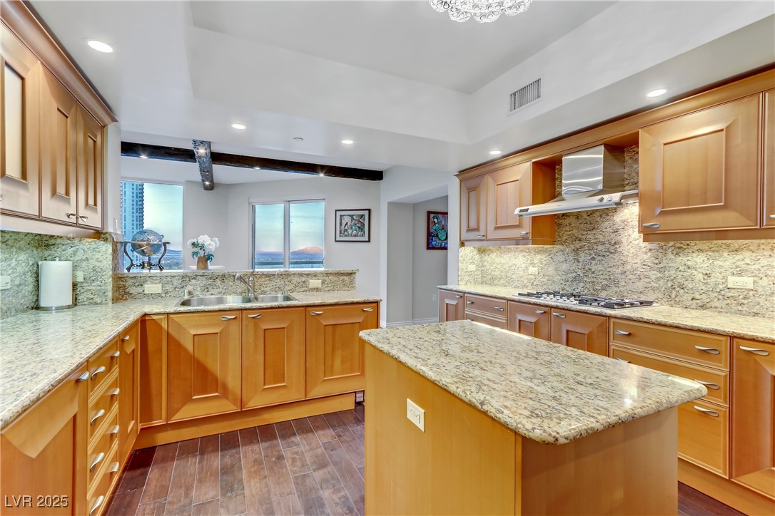 2777 Paradise Road, Unit 2001 Las Vegas, NV 89109 - Photo 10 of 33 Gallery Image 10