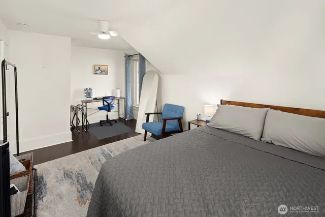 $1,299,900 | 2011 East James Street, Seattle, WA 98122