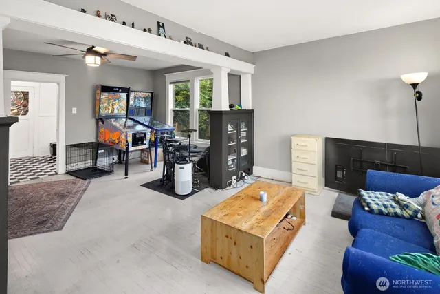 $1,299,900 | 2011 East James Street, Seattle, WA 98122