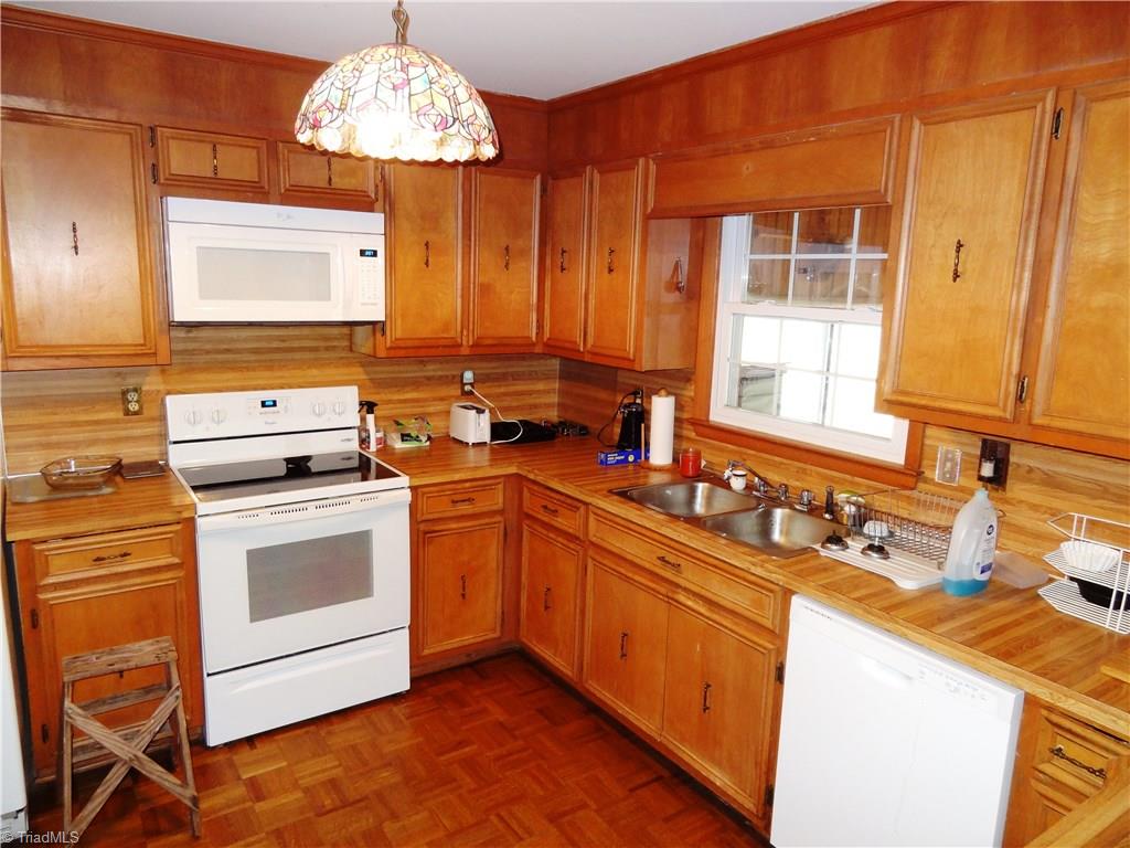 704 Fred Miller Road Lexington, NC 27292 - Photo 2 of 20 Gallery Image 2