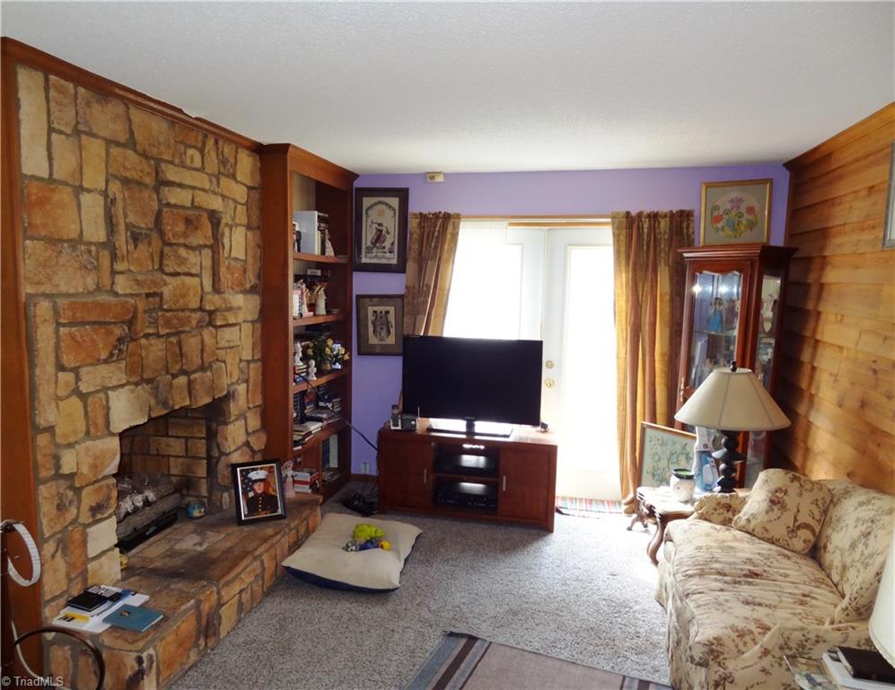 704 Fred Miller Road Lexington, NC 27292 - Photo 5 of 20 Gallery Image 5