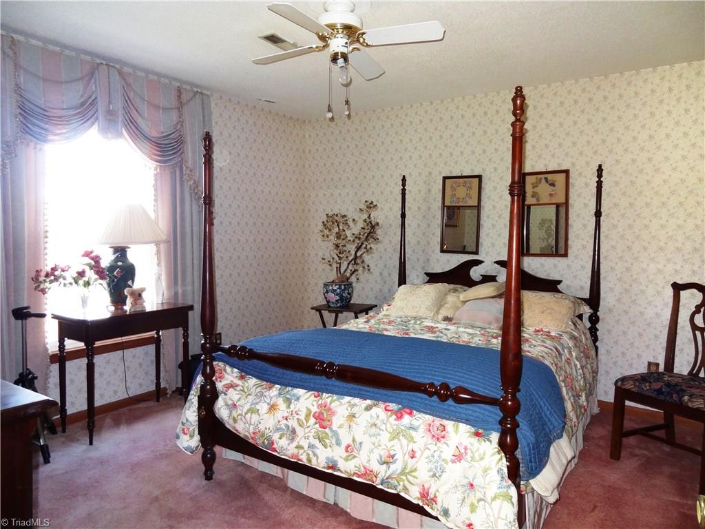 704 Fred Miller Road Lexington, NC 27292 - Photo 7 of 20 Gallery Image 7