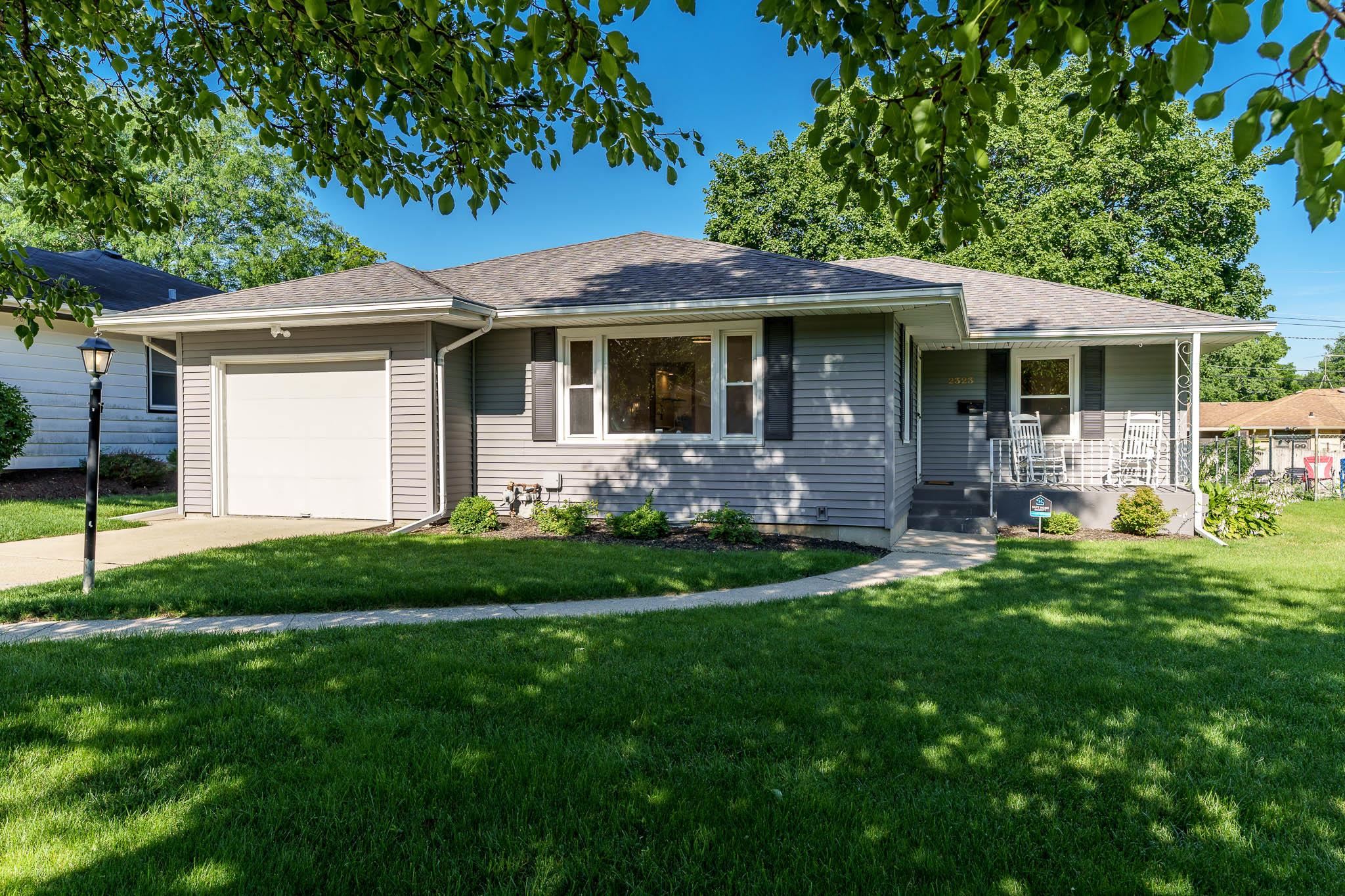 2323 Nebraska Road Rockford, IL 61108 - Photo 1 of 48