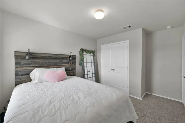 $2,450 | 2254 Strong Horse Drive, Conroe, TX 77301