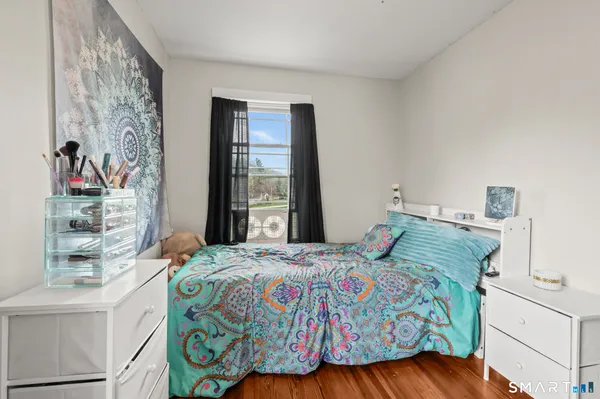 $375,000 | 23 Maple Street, Middlefield, CT 06481
