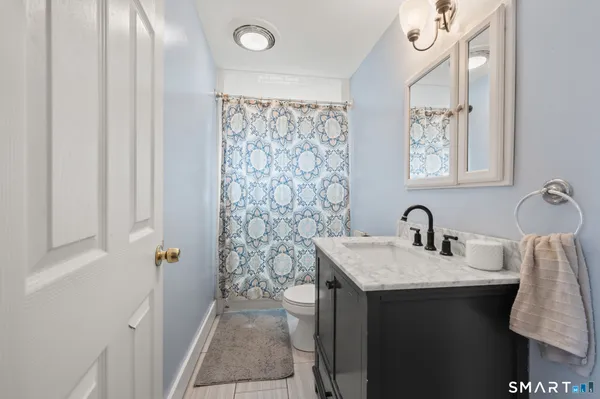 $375,000 | 23 Maple Street, Middlefield, CT 06481