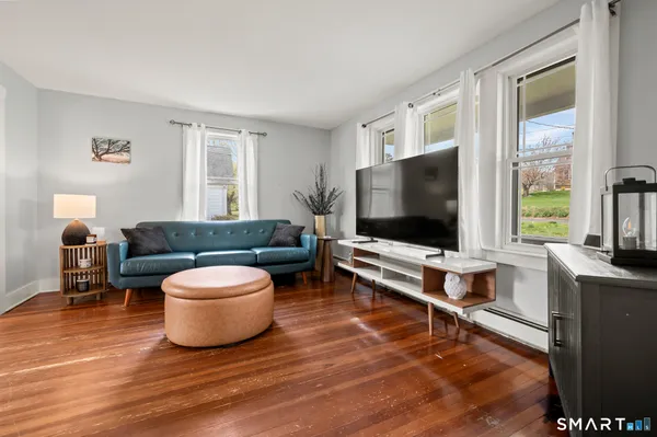 $375,000 | 23 Maple Street, Middlefield, CT 06481
