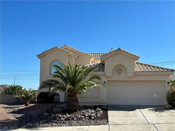 $2,695 | 1034 Skysail Drive, Henderson, NV 89011