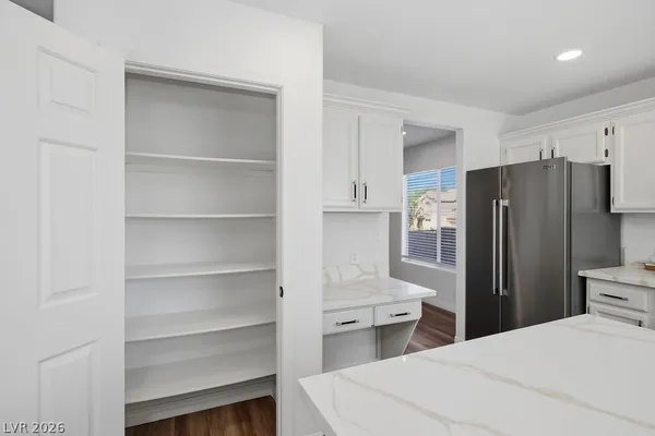 $2,695 | 1034 Skysail Drive, Henderson, NV 89011