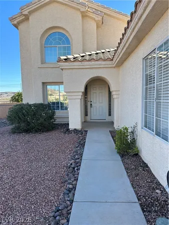 $2,695 | 1034 Skysail Drive, Henderson, NV 89011