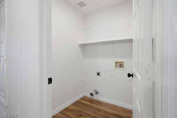 $2,695 | 1034 Skysail Drive, Henderson, NV 89011