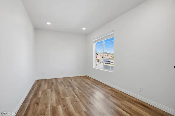 $2,695 | 1034 Skysail Drive, Henderson, NV 89011