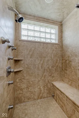 $1,150,000 | 1105 Cape Coral Drive, Cicero, IN 46034