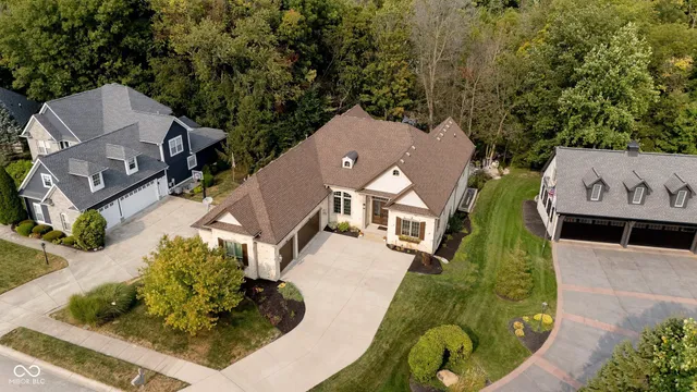 $1,150,000 | 1105 Cape Coral Drive, Cicero, IN 46034