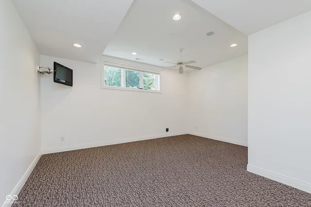 $1,150,000 | 1105 Cape Coral Drive, Cicero, IN 46034