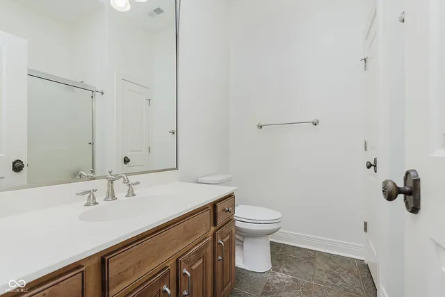 $1,150,000 | 1105 Cape Coral Drive, Cicero, IN 46034