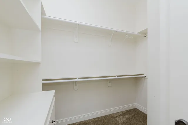 $1,150,000 | 1105 Cape Coral Drive, Cicero, IN 46034