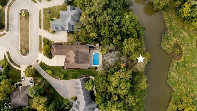 $1,150,000 | 1105 Cape Coral Drive, Cicero, IN 46034