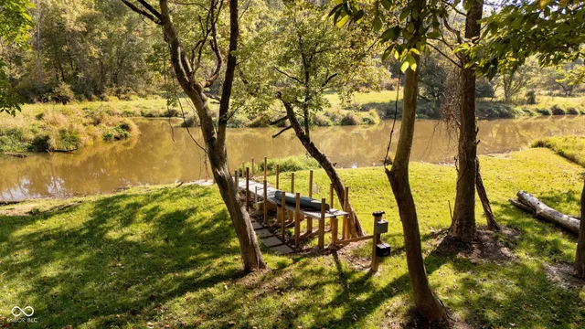 $1,150,000 | 1105 Cape Coral Drive, Cicero, IN 46034