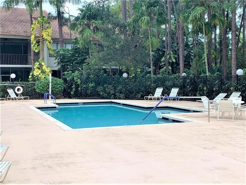 5570 Coach House Circle, Unit F Boca Raton, FL 33486 - Photo 20 of 22 Gallery Image 20